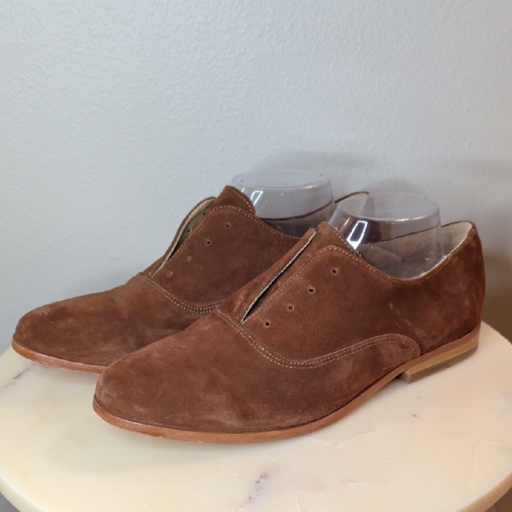 Brown Suede Derby Style Shoes